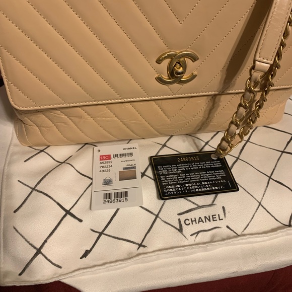 Chanel medium coco handle - Picture 3 of 16